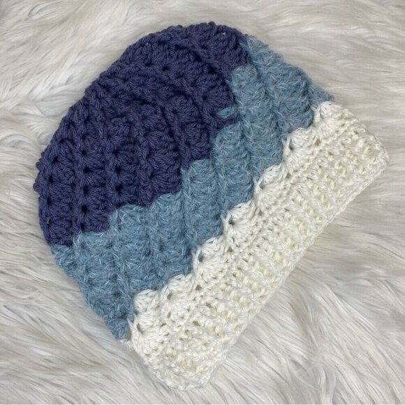 Handmade Women's NEW Braided Virgin Wool Knit Beanie - White Light Blue and Blue - Picture 5 of 12